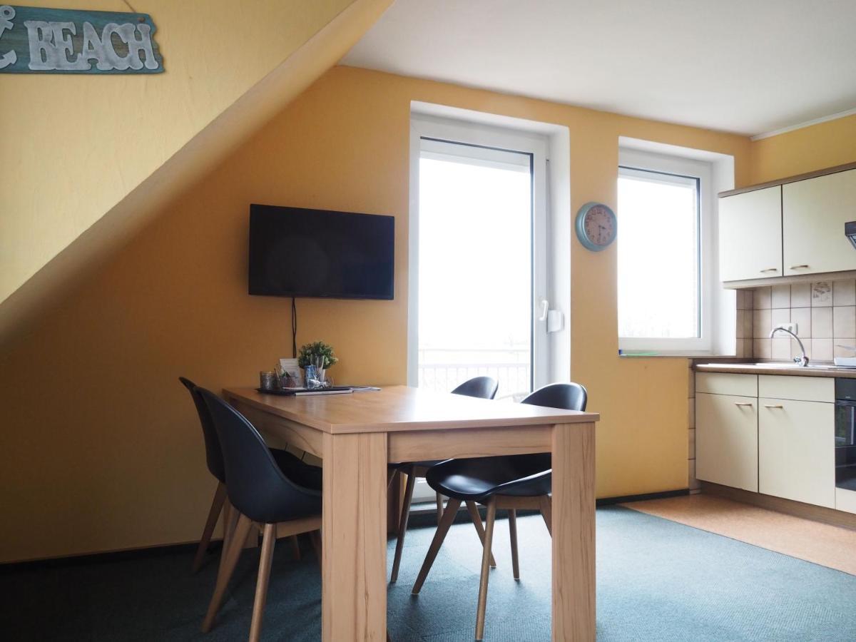 בנסרסיל Friesenmeer Ferienwohnung Sechs מראה חיצוני תמונה